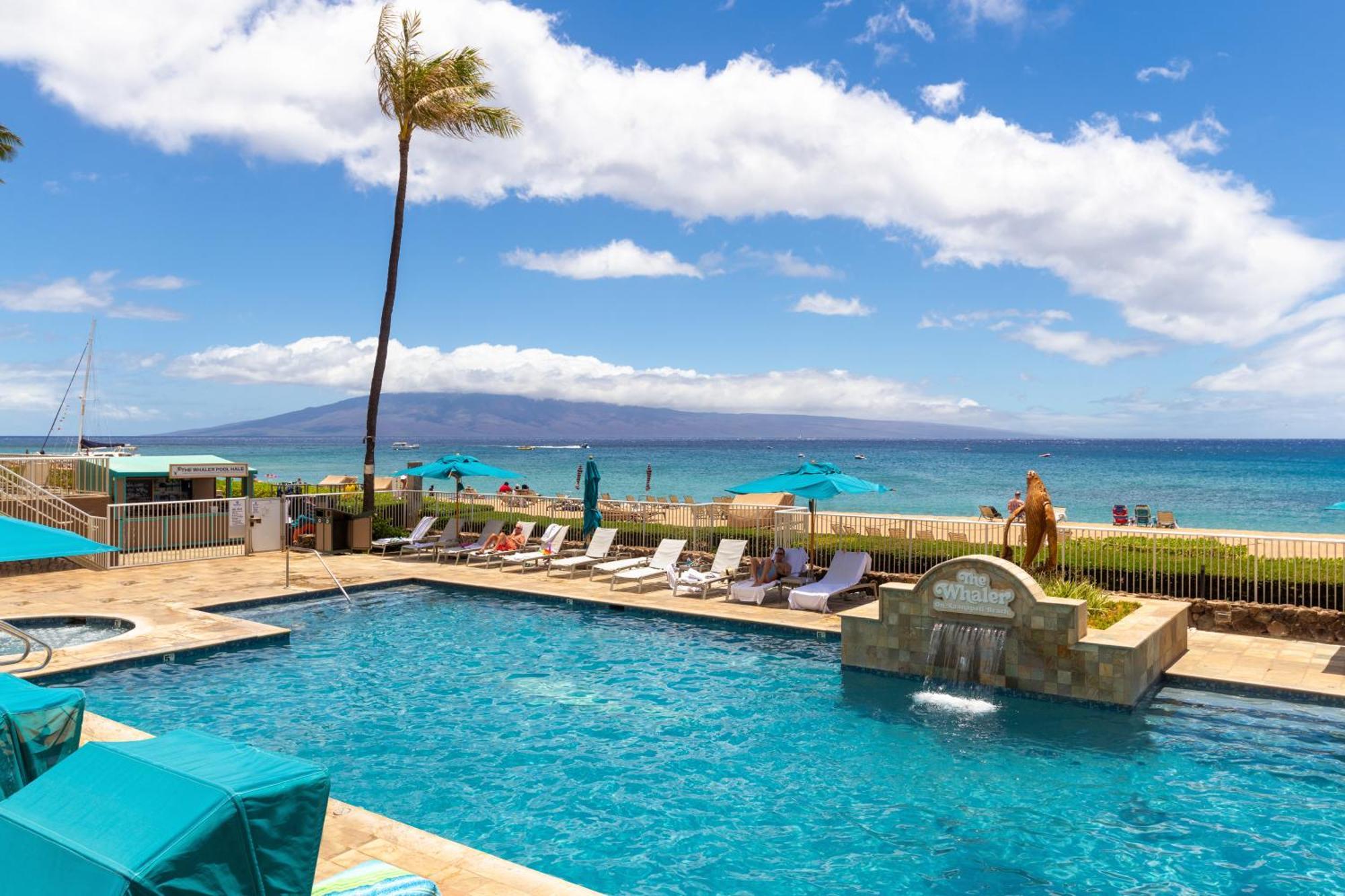 The Whaler Resort Lahaina Exterior photo